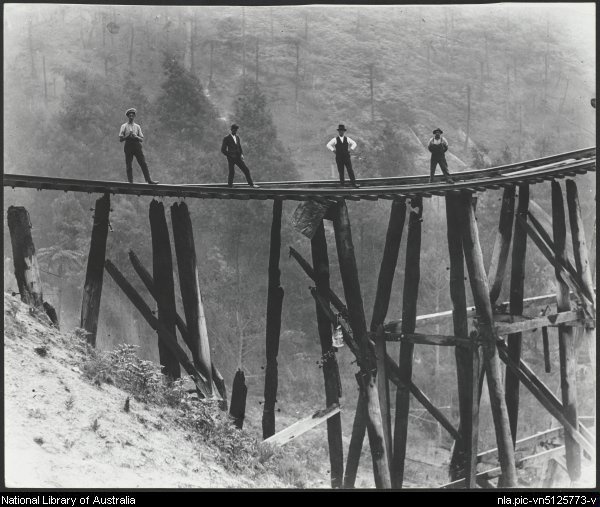 railway-bridge-noojee-black-friday-1939.jpg