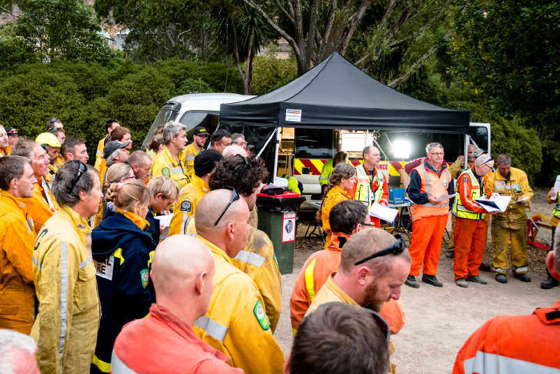 The Port Hills fires in 2017 brought together response organisations and community members alike to help clean up in the aftermath of difficult fires. Image: Veronica Clifford