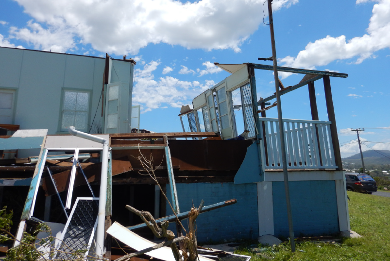 Tropical Cyclone Marcia caused significant damage to property in Yeppoon, Queensland due to its severe winds. Image: Cyclone Testing Station, James Cook University